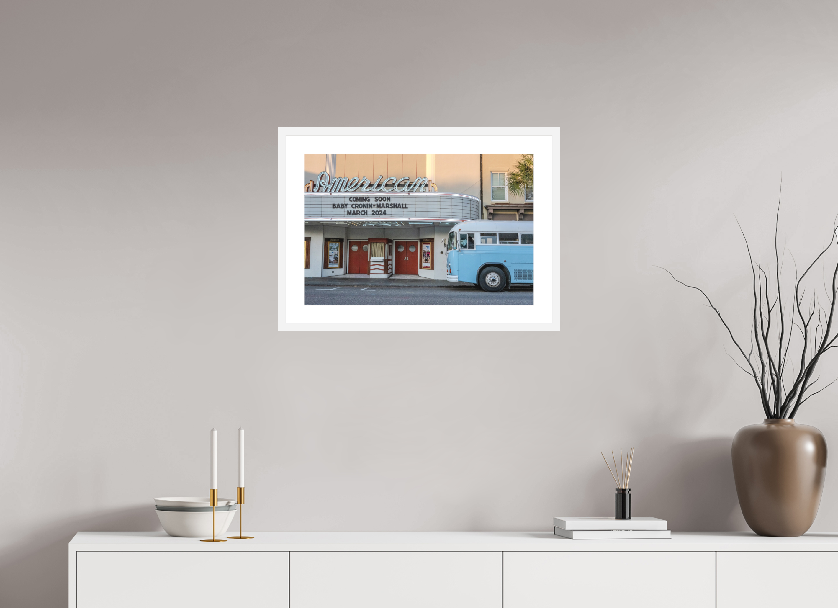 24 x 16″, White Frame bus